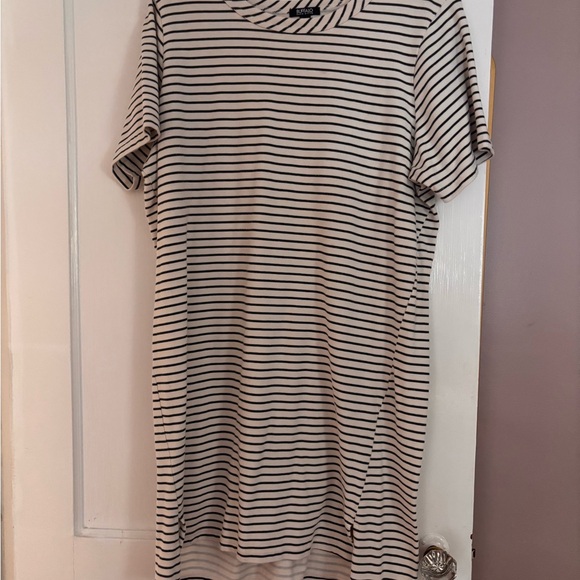Buffalo David Bitton Black and White Striped High Low Dress - Picture 1 of 2